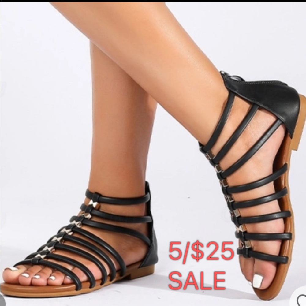 TOP Moda Black Strappy Studded Gladiator Flat Sandals Size 6 | 5/$25 SALE